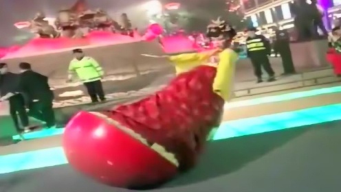 不倒翁最新事件背后的故事與啟示探究