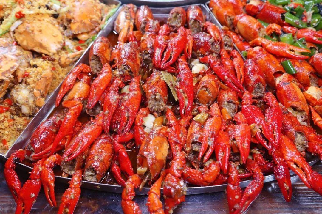中國小龍蝦新境界，探索最新美食吃法