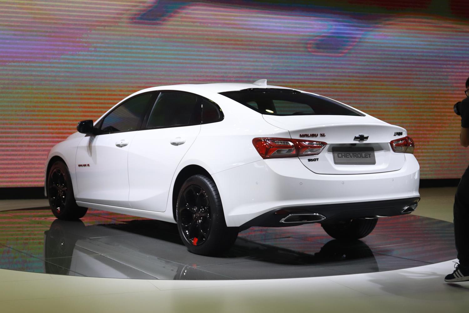 八月份最新上市股票概覽，最新動態(tài)與市場分析