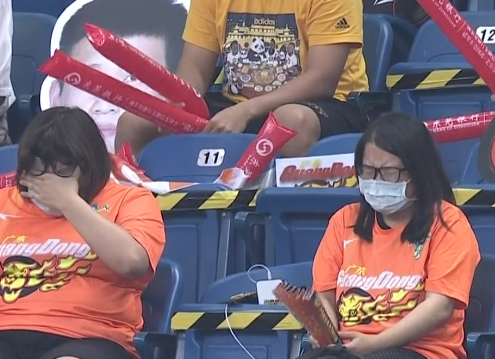 易建聯(lián)傷情最新分析，未來(lái)展望與康復(fù)之路