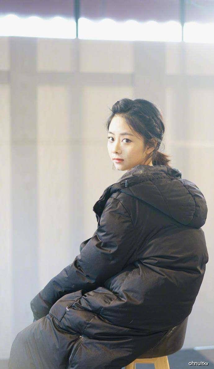 譚松韻最新八卦，熒幕女神的神秘面紗揭曉