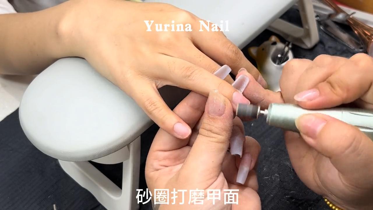 最新款本甲美甲，引領(lǐng)時(shí)尚潮流的尖端之選